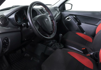 Подержанный автомобиль LADA (ВАЗ) Granta Sedan 2020 года (11 фото)