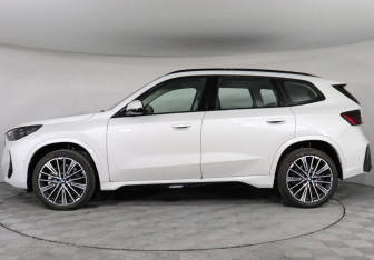 Новый BMW X1 2026 (5 фото)