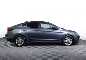 Подержанный автомобиль Hyundai i30 Hatchback 2013 года (4 фото)