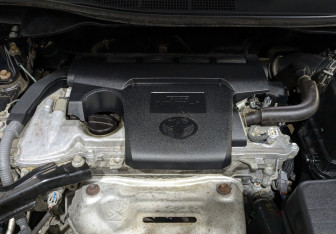 Подержанный автомобиль Toyota Camry Sedan 2014 года (9 фото)