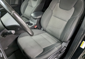 Подержанный автомобиль Geely Emgrand X7 2019 года (14 фото)