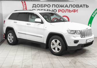 Подержанный автомобиль Jeep Grand Cherokee 2012 года (3 фото)