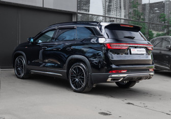 Подержанный автомобиль Jetour X90 2023 года (6 фото)