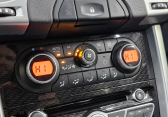 Подержанный автомобиль Renault Koleos 2013 года (21 фото)