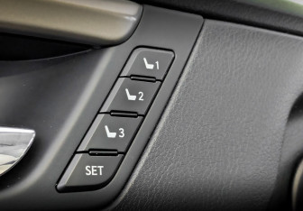 Подержанный автомобиль Lexus RX 2020 года (22 фото)