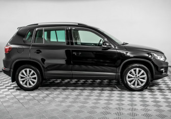 Подержанный автомобиль Volkswagen Tiguan 2016 года (4 фото)