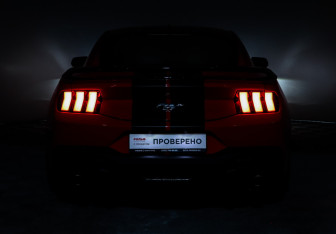 Подержанный автомобиль Ford Mustang Coupe 2024 года (22 фото)