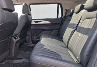 Подержанный автомобиль Haval H5 2024 года (11 фото)