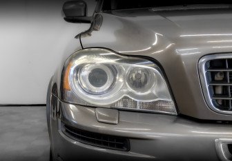 Подержанный автомобиль Volvo XC90 2011 года (17 фото)