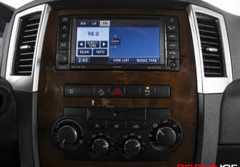 Подержанный автомобиль Jeep Grand Cherokee 2008 года (15 фото)