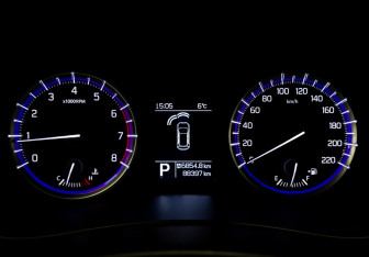 Подержанный автомобиль Suzuki SX4 Hatchback 2018 года (14 фото)