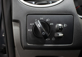 Подержанный автомобиль Ford Focus Hatchback 2010 года (18 фото)