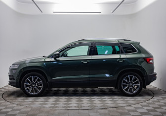 Подержанный автомобиль Skoda Karoq 2020 года (2 фото)