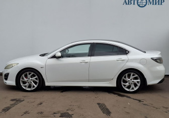 Подержанный автомобиль Mazda 6 Sedan 2011 года (8 фото)