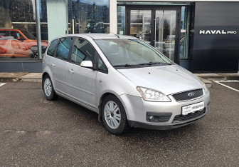 Подержанный автомобиль Ford C-MAX 2006 года (3 фото)