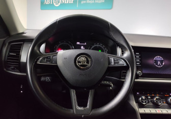 Подержанный автомобиль Skoda Kodiaq 2019 года (15 фото)