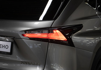 Подержанный автомобиль Lexus NX 2016 года (26 фото)