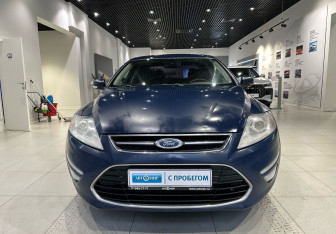 Подержанный автомобиль Ford Mondeo Sedan 2011 года (2 фото)