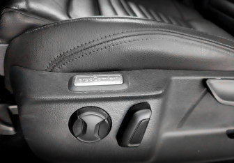 Подержанный автомобиль Volkswagen Passat Wagon 2016 года (21 фото)