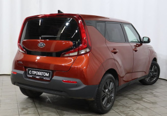 Подержанный автомобиль Kia Soul 2021 года (4 фото)