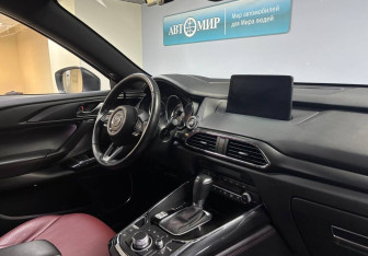 Подержанный автомобиль Mazda CX-9 2021 года (21 фото)