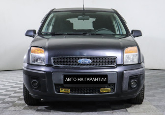 Подержанный автомобиль Ford Fusion 2007 года (2 фото)