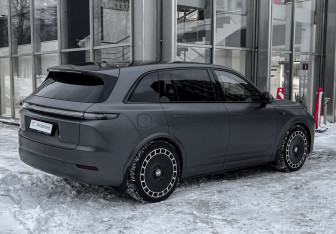 Подержанный автомобиль LiXiang L7 2024 года (5 фото)