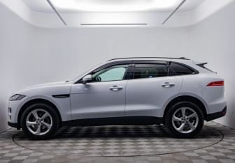 Подержанный автомобиль Jaguar F-Pace 2020 года (2 фото)