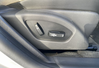 Подержанный автомобиль Volvo S60 2012 года (18 фото)