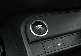 Подержанный автомобиль Renault Kaptur 2020 года (15 фото)