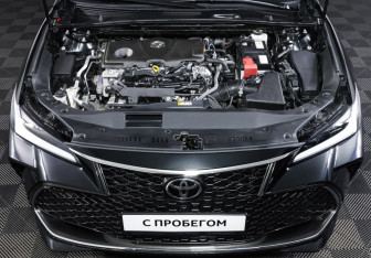 Подержанный автомобиль Toyota Avalon 2022 года (9 фото)