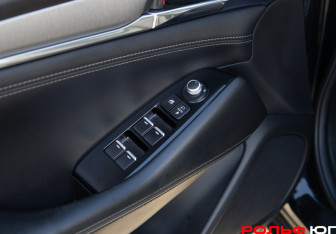 Подержанный автомобиль Mazda 6 Sedan 2019 года (17 фото)