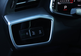 Подержанный автомобиль Audi A6 Sedan 2021 года (19 фото)