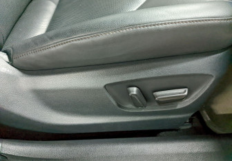 Подержанный автомобиль Toyota Camry Sedan 2019 года (23 фото)