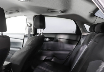 Подержанный автомобиль Kia Cerato Sedan 2021 года (12 фото)