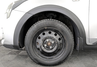 Подержанный автомобиль Kia Rio Hatchback 2021 года (18 фото)