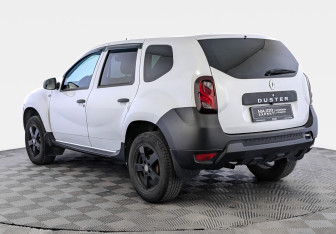 Подержанный автомобиль Renault Duster 2020 года (7 фото)