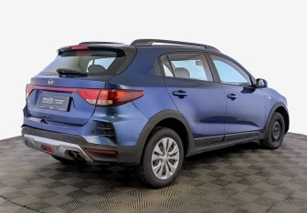 Подержанный автомобиль Kia Rio Hatchback 2021 года (5 фото)