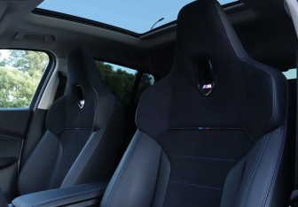 Подержанный автомобиль BMW X2 2024 года (14 фото)