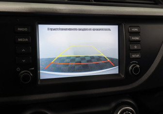 Подержанный автомобиль Kia Rio Sedan 2019 года (11 фото)