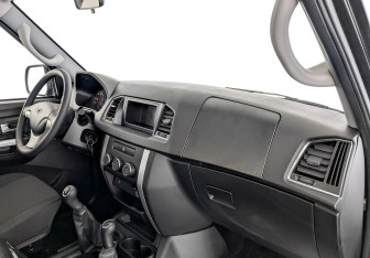 Новый УАЗ Patriot 2024 (9 фото)