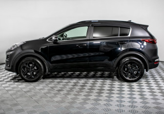 Подержанный автомобиль Kia Sportage 2021 года (8 фото)