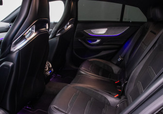 Подержанный автомобиль Mercedes-Benz AMG GT Liftback 2018 года (12 фото)