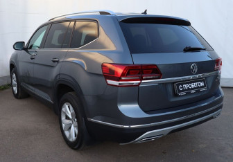 Подержанный автомобиль Volkswagen Teramont 2018 года (6 фото)