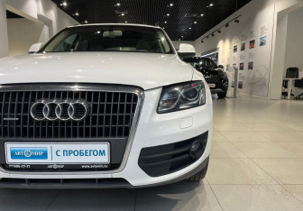 Подержанный автомобиль Audi Q5 2011 года (8 фото)