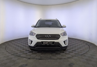 Подержанный автомобиль Hyundai Creta 2017 года (2 фото)