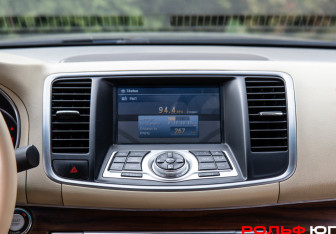 Подержанный автомобиль Nissan Teana 2008 года (12 фото)