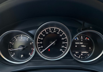 Подержанный автомобиль Mazda CX-5 2019 года (14 фото)