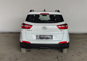 Подержанный автомобиль Hyundai Creta 2018 года (5 фото)