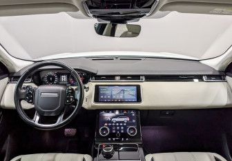 Подержанный автомобиль Land Rover Range Rover Velar 2017 года (14 фото)
